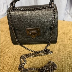 Elegant Black Leather Crossbody Bag